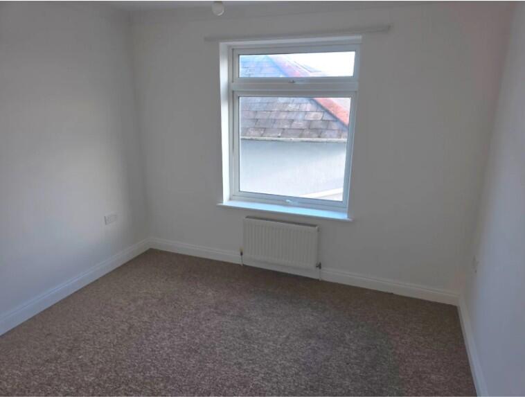 1 bed property in Star Street, Ryde